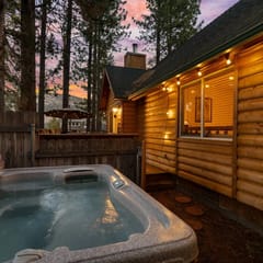 Big Bear Retreat | Hot Tub, BBQ, Views & Games