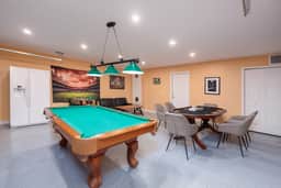 Stunning Backyard, Pool & HotTub, Gameroom, BBQ - Image 4