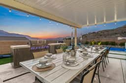 3BR Desert Escape | Pool, Views & Mini Golf - Image 5