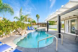 4 Bedroom Palm Desert Getaway - Image 2