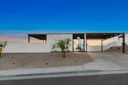 Desert Skies Modernist Villa w/ Pool, Spa & Casita - Image 5