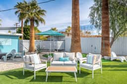 Mini Golf, Heated Pool & Spa Near Downtown - Image 3