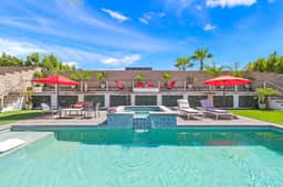 Desert Oasis: Pool, Spa, Gameroom + Mountain Views - Image 2