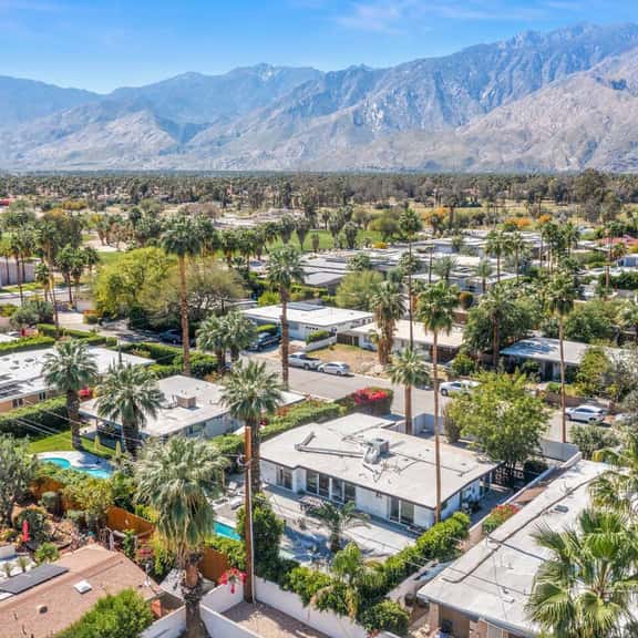 NEW: Palm Springs Gem | Pool, Spa, Fire Pit, Games - Image 1