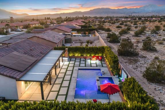 New:Gameroom, Pool, Spa, Firepit - Image 3