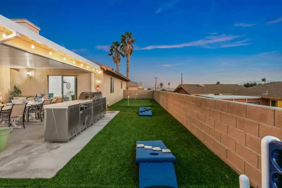 3BR Desert Escape | Pool, Views & Mini Golf - Image 4