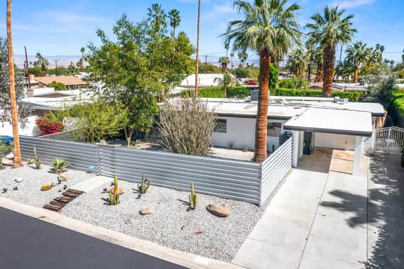 NEW: Palm Springs Gem | Pool, Spa, Fire Pit, Games - Image 2