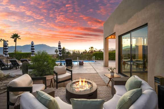 Casa Solara: Panoramic Views, Pool & Spa, GameRoom - Image 3